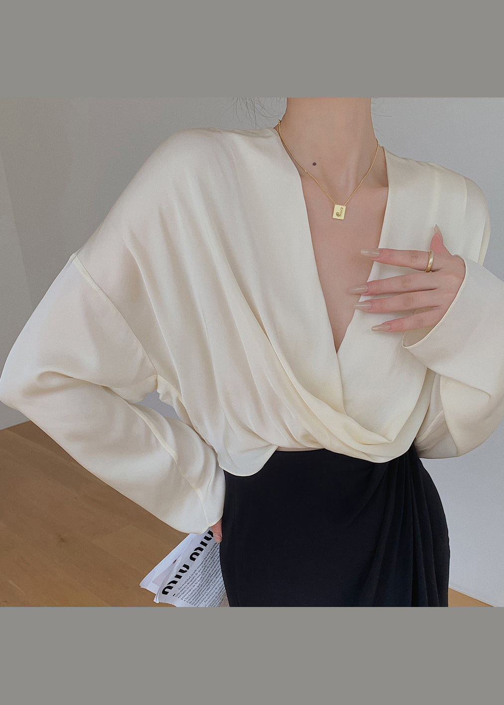 New Beige V Neck Chiffon Shirts Batwing Sleeve