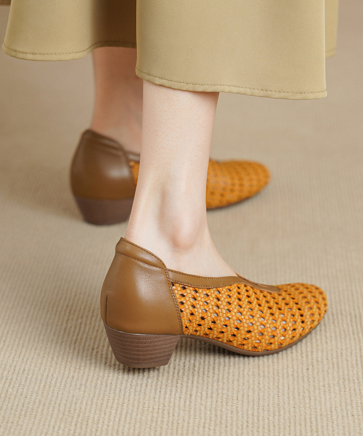 Hollow Out Chunky Sandals Brown Sheepskin