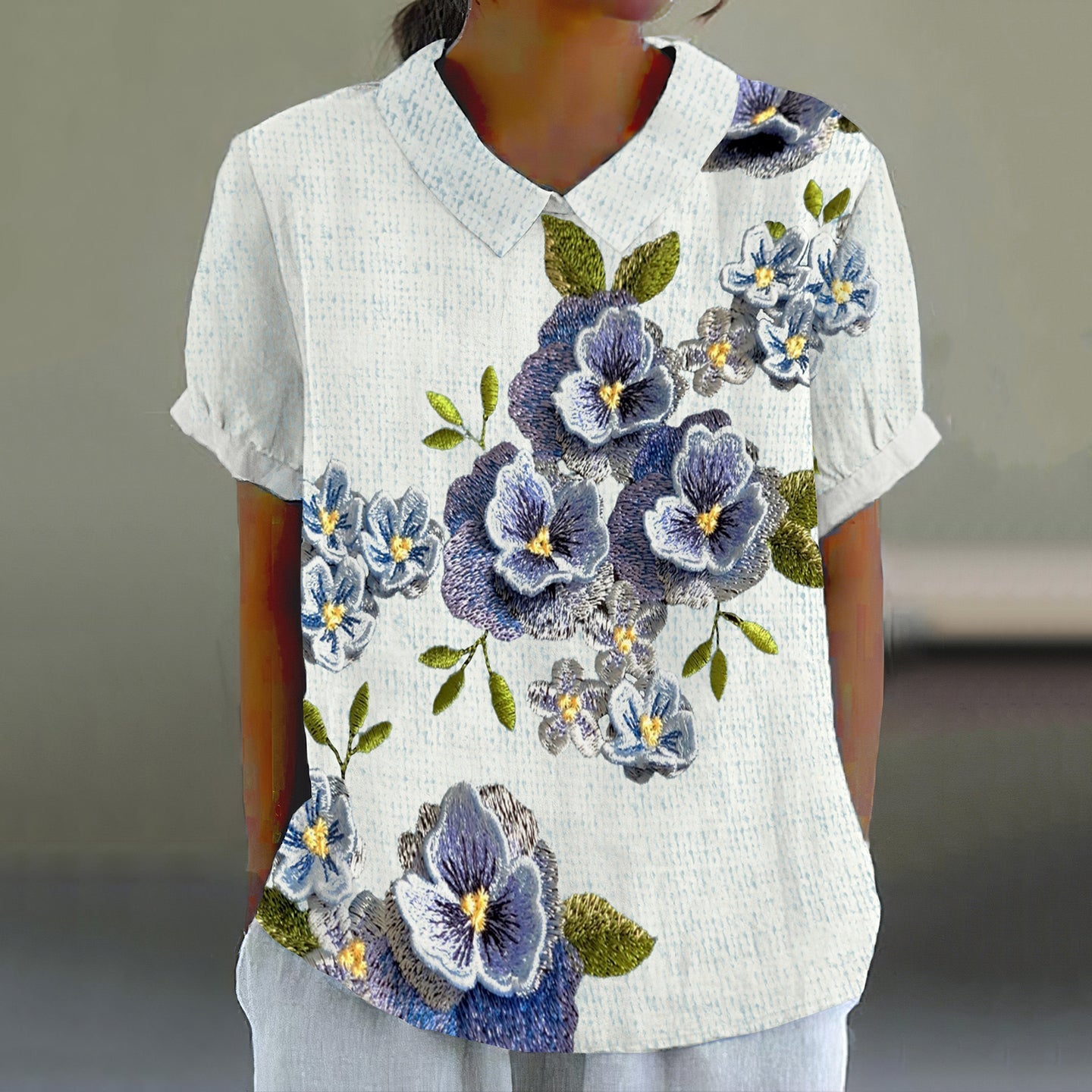 Comstylish Women's Retro Pansy Embroidery Art Lapel Shirt