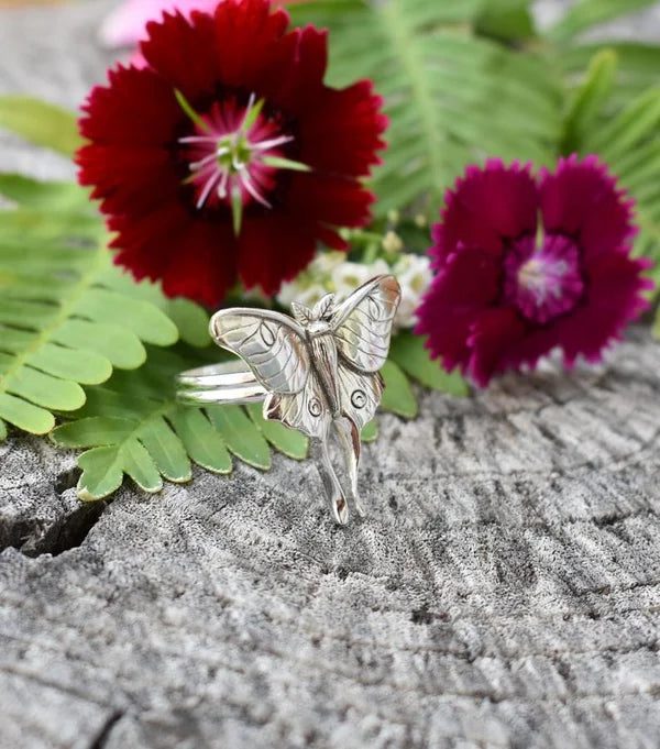 Beautiful Ring with Unique Style