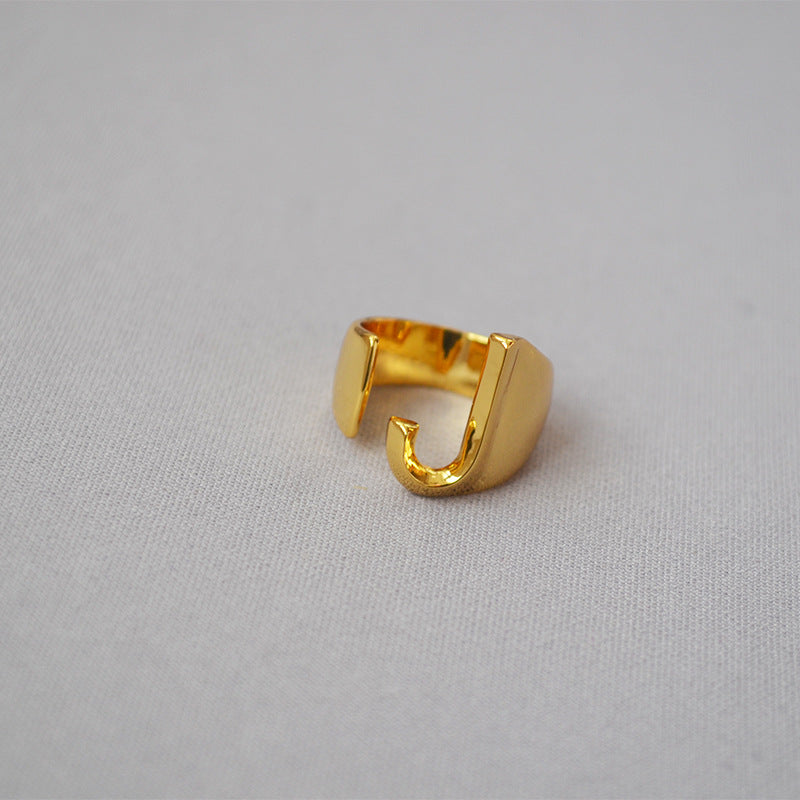 Elegant Gold Ring for Every Occasion