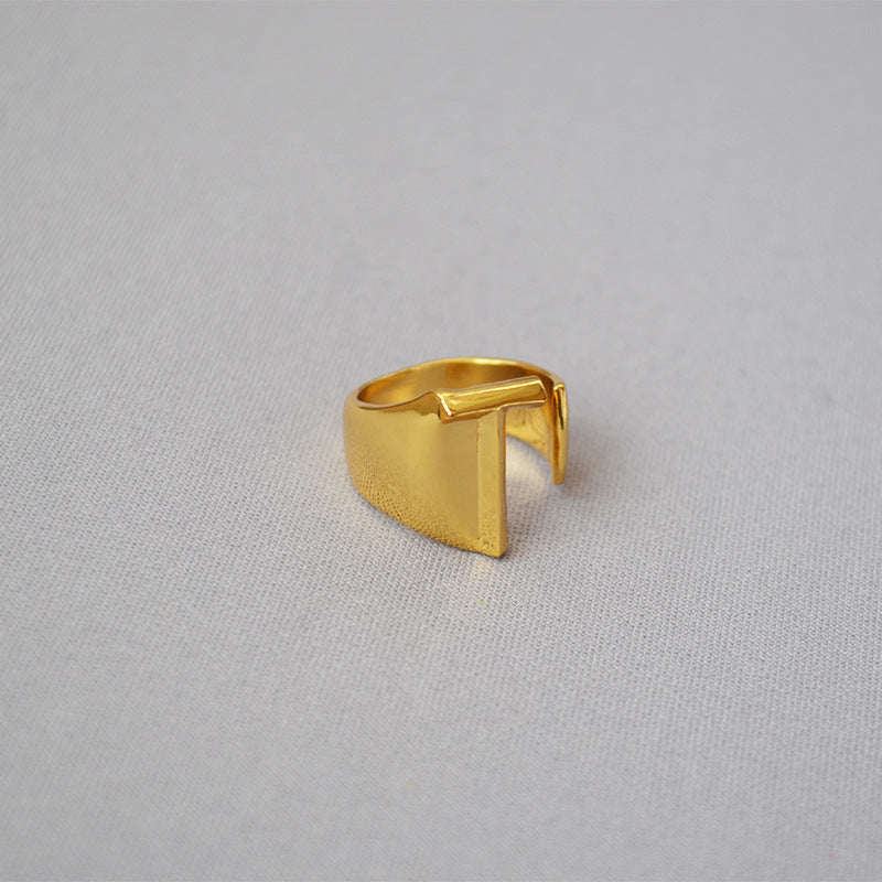 Elegant Gold Ring for Every Occasion