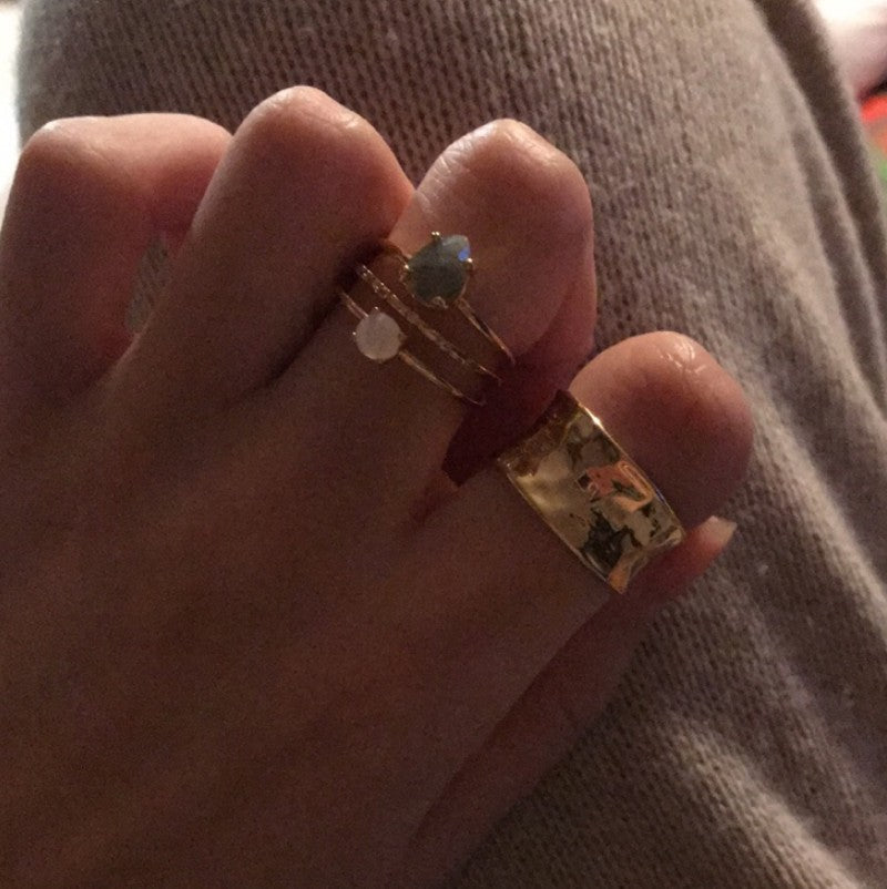 Romantic Gold Ring for Special Moments