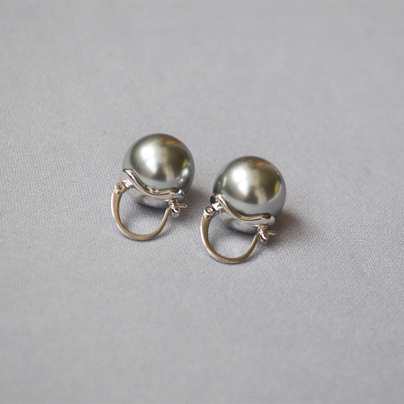 Elegant Pearl Earring for Every Occasion