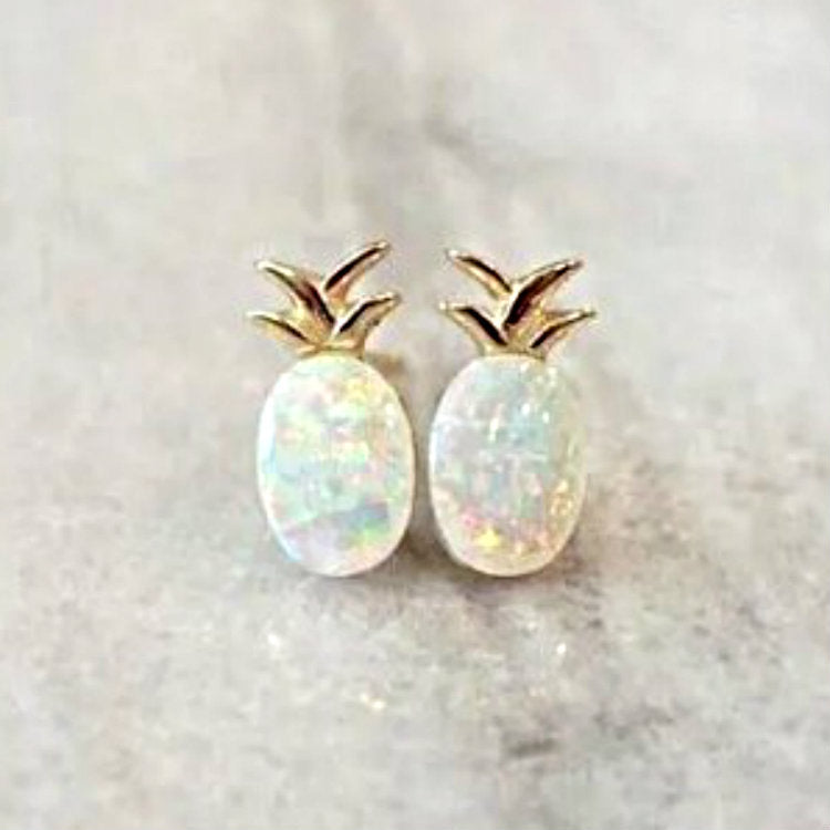Elegant Gold Earring for Every Occasion