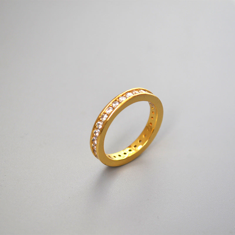 Charming Gold Ring for Any Occasion