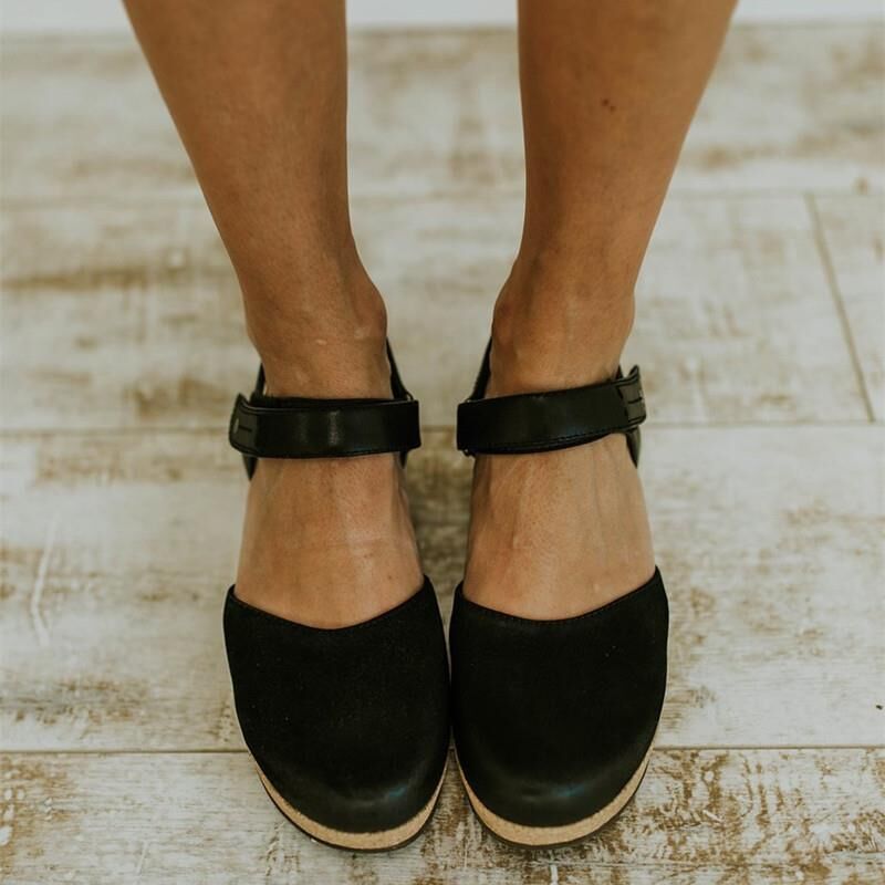 Beautifully Crafted Orthopedic Sandals