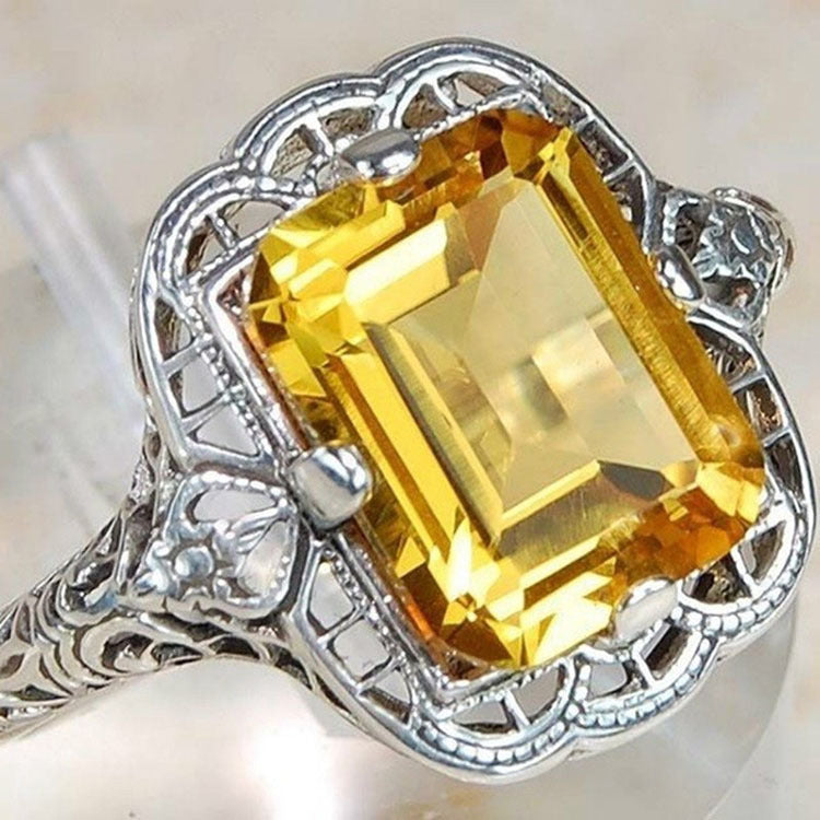 Stunning Ring for Daily Wear