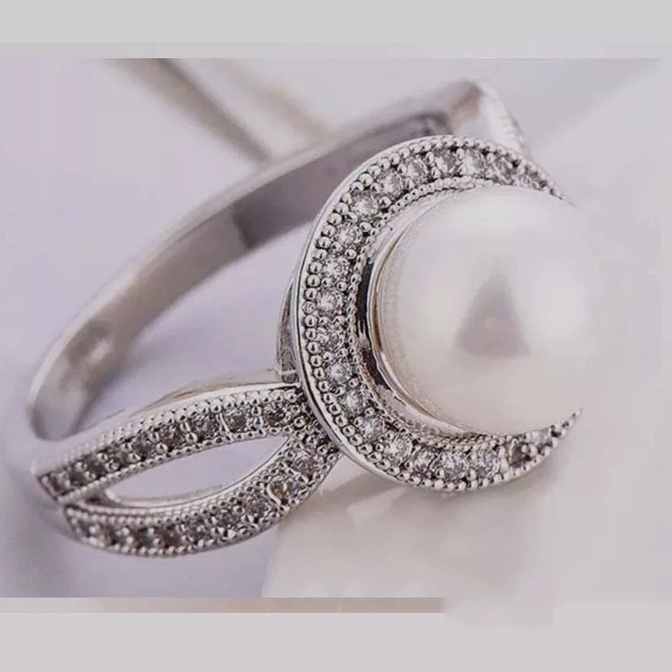 Elegant Pearl Ring for Every Occasion