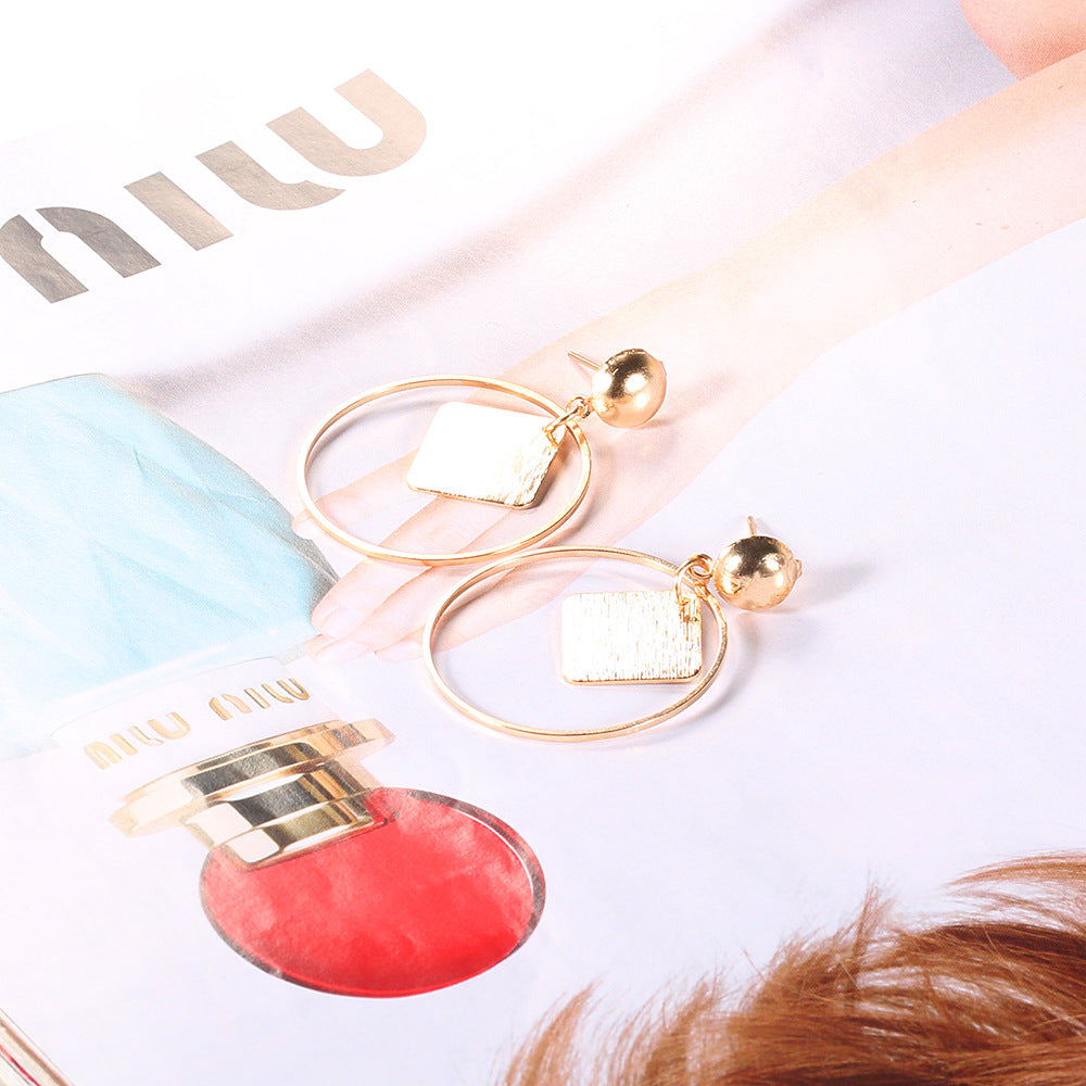 Stunning Earring for Daily Wear