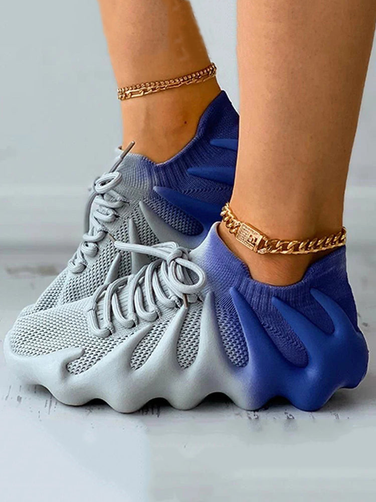 JO | Stylish and airy sneakers
