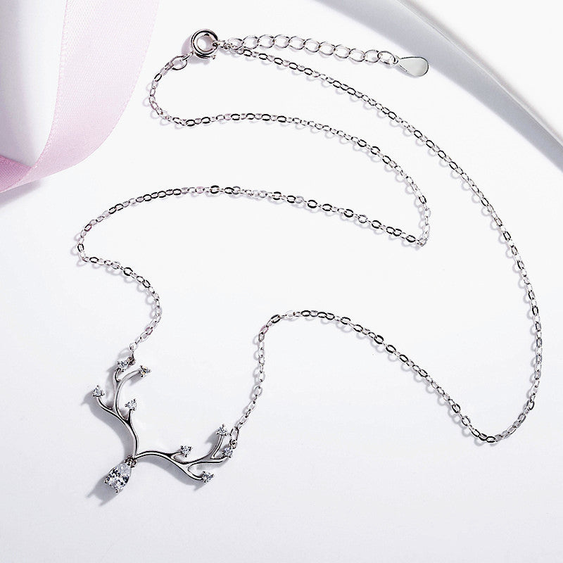 Classic Necklace with Timeless Appeal
