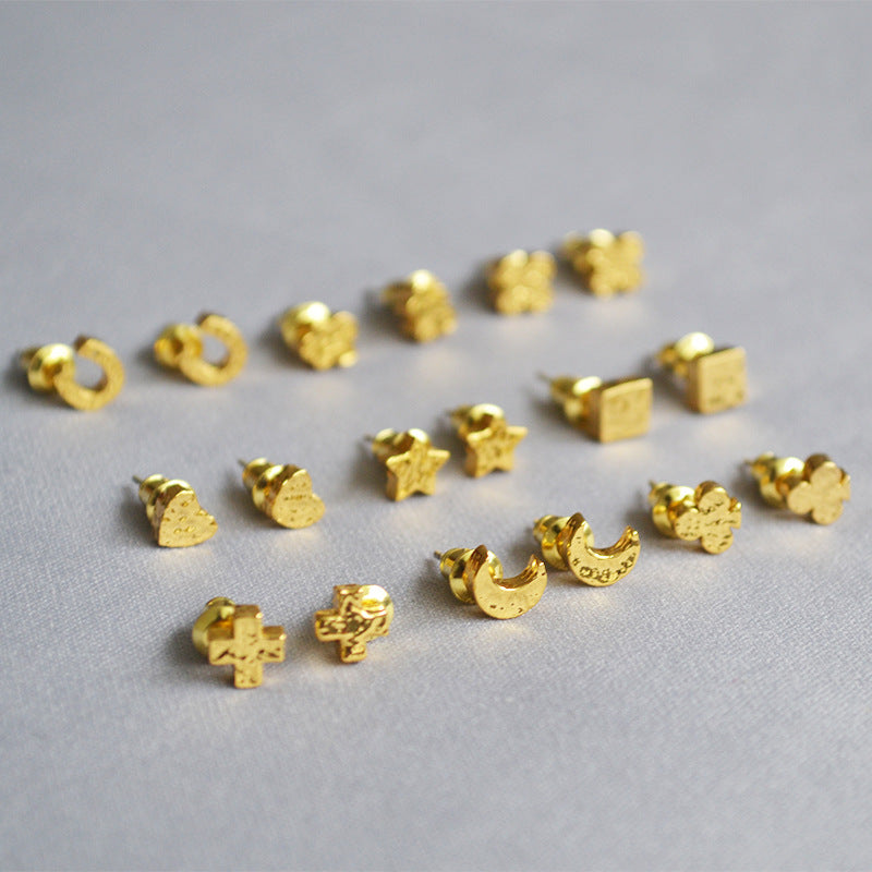 Delicate Artisan Gold Earring