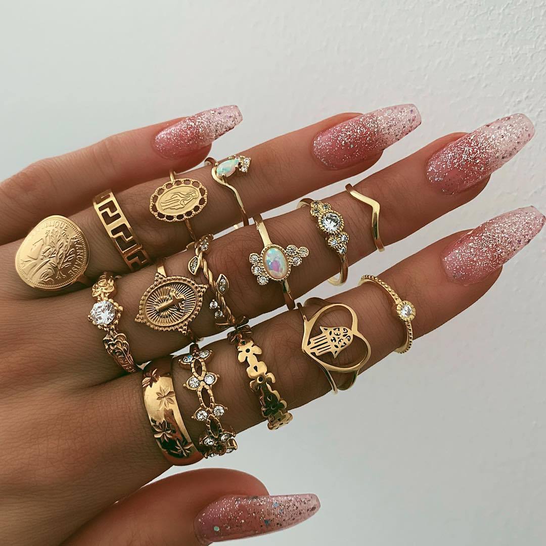 Romantic Gold Set for Special Moments