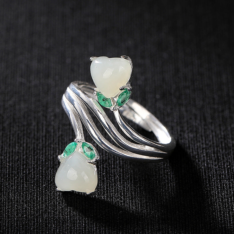 Charming Silver Ring for Any Occasion