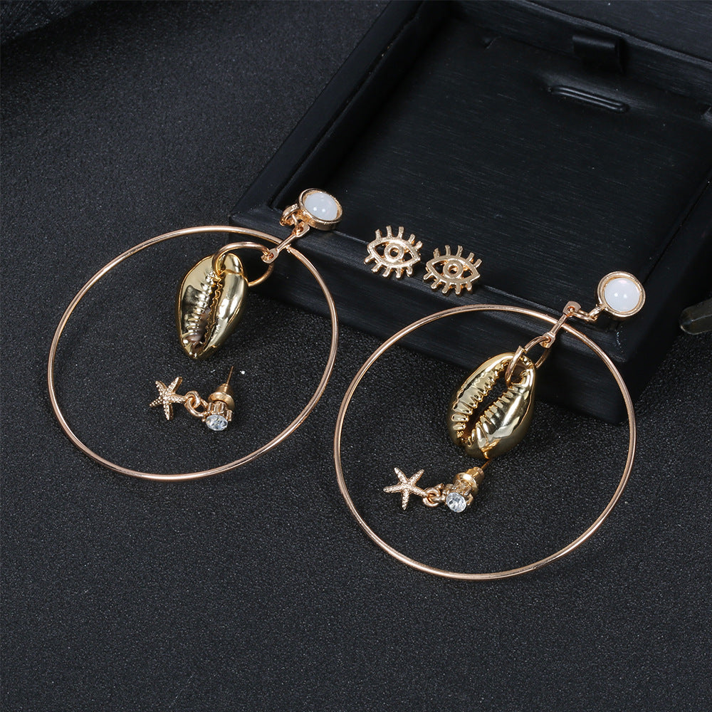 Charming Gold Set for Any Occasion