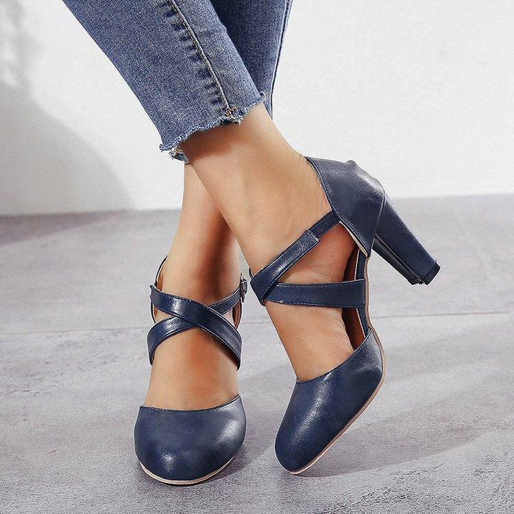 Graceful Orthopedic Sandals for Modern Look