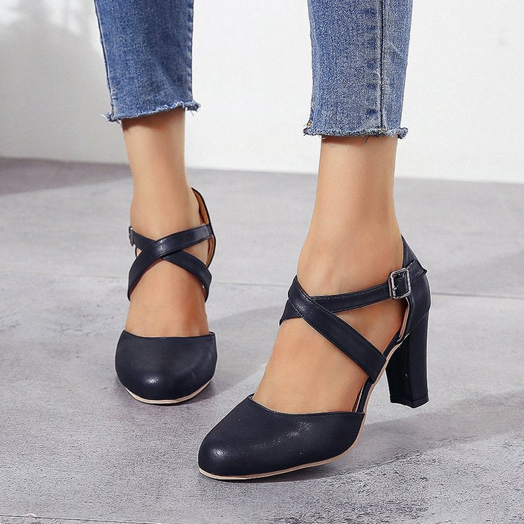Graceful Orthopedic Sandals for Modern Look