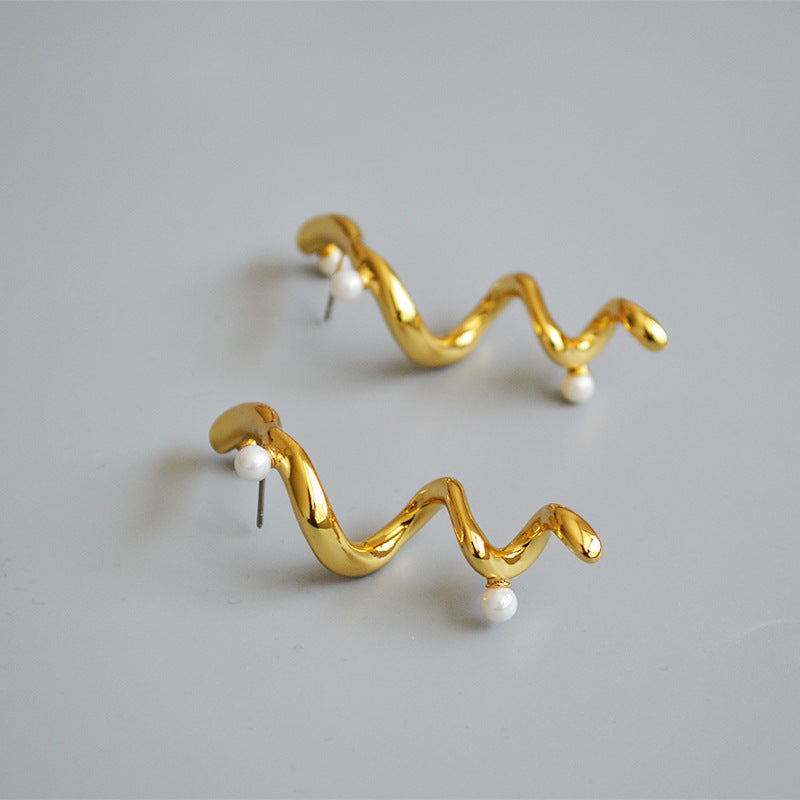 Delicate Artisan Pearl Earring