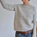 JO | Chic gray sweater with boat neckline