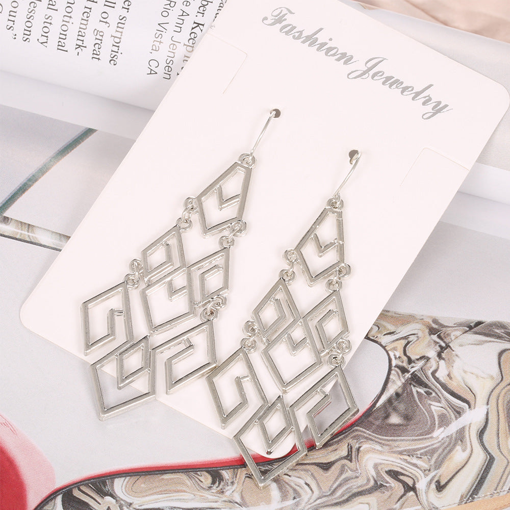 Elegant Earring for Every Occasion