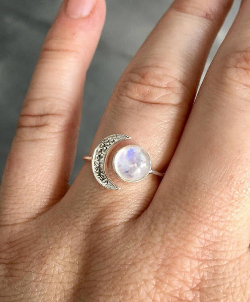 Romantic Silver Ring for Special Moments