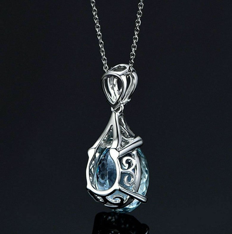 Beautiful Pendant with Unique Style