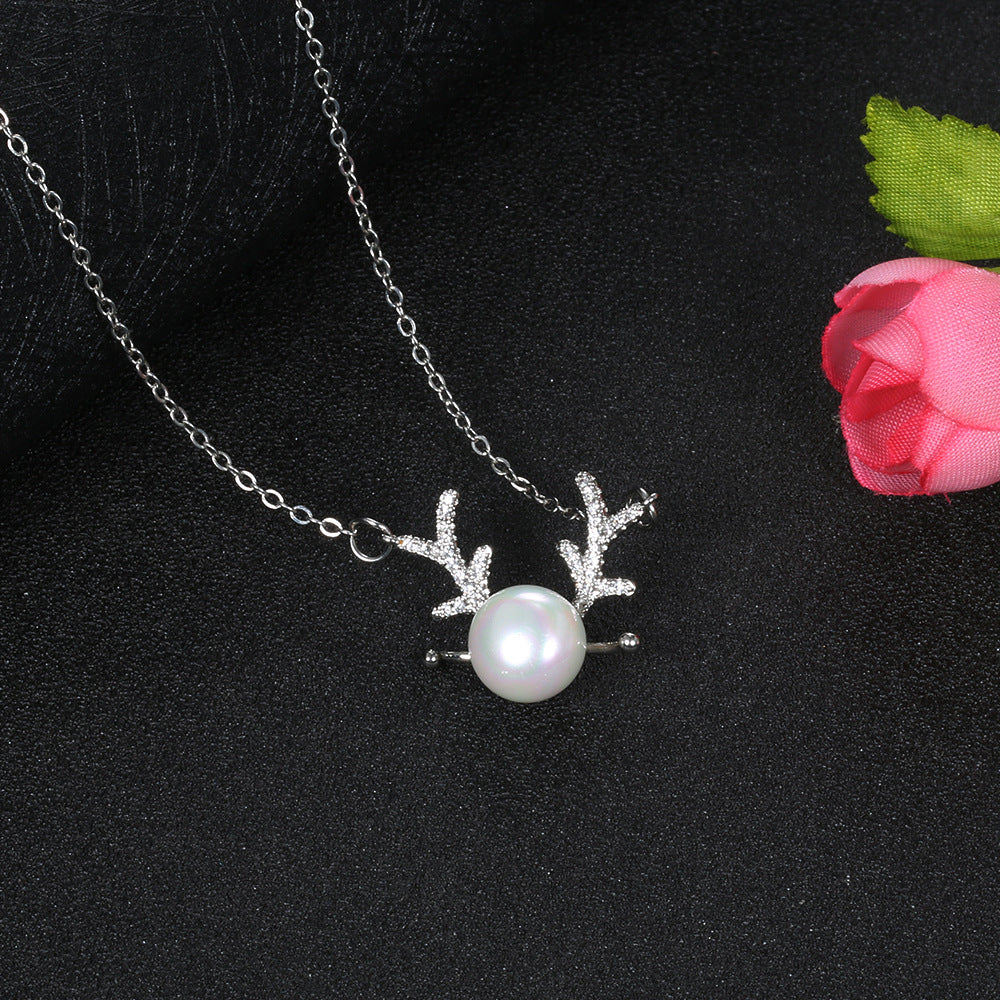 Romantic Pearl Necklace for Special Moments