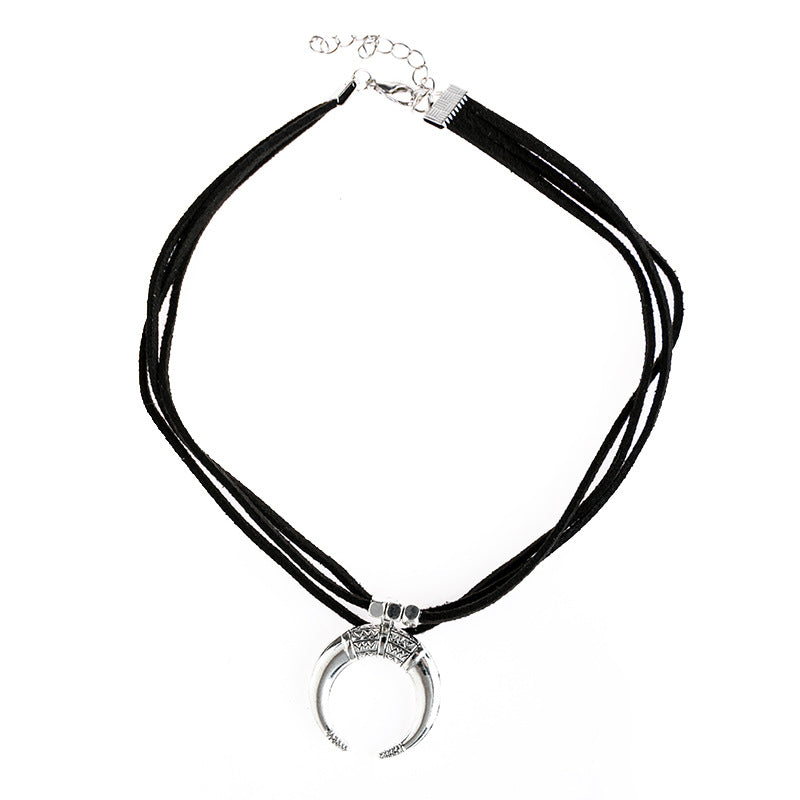 Stunning Necklace for Daily Wear