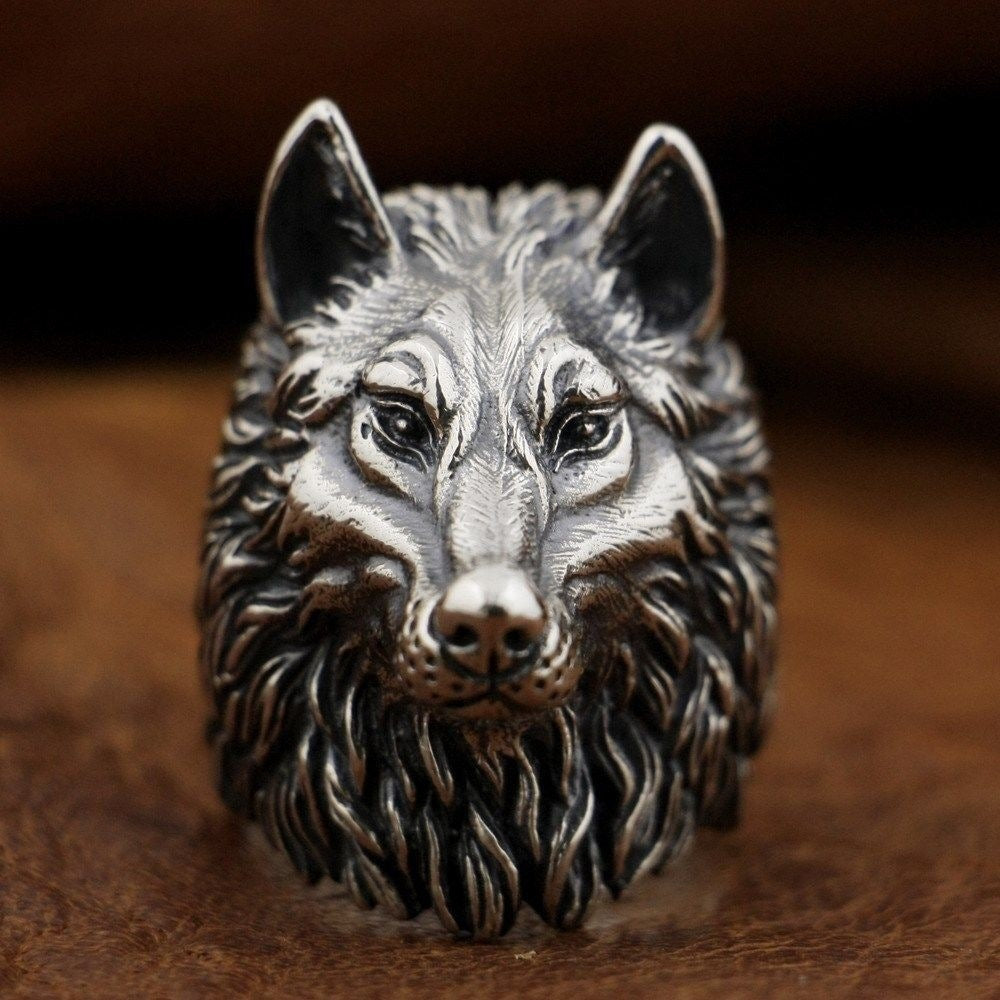 Elegant Ring for Every Occasion