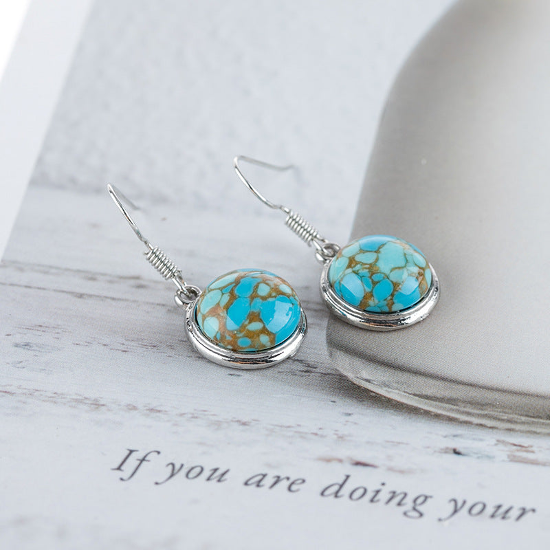 Romantic Silver Earring for Special Moments