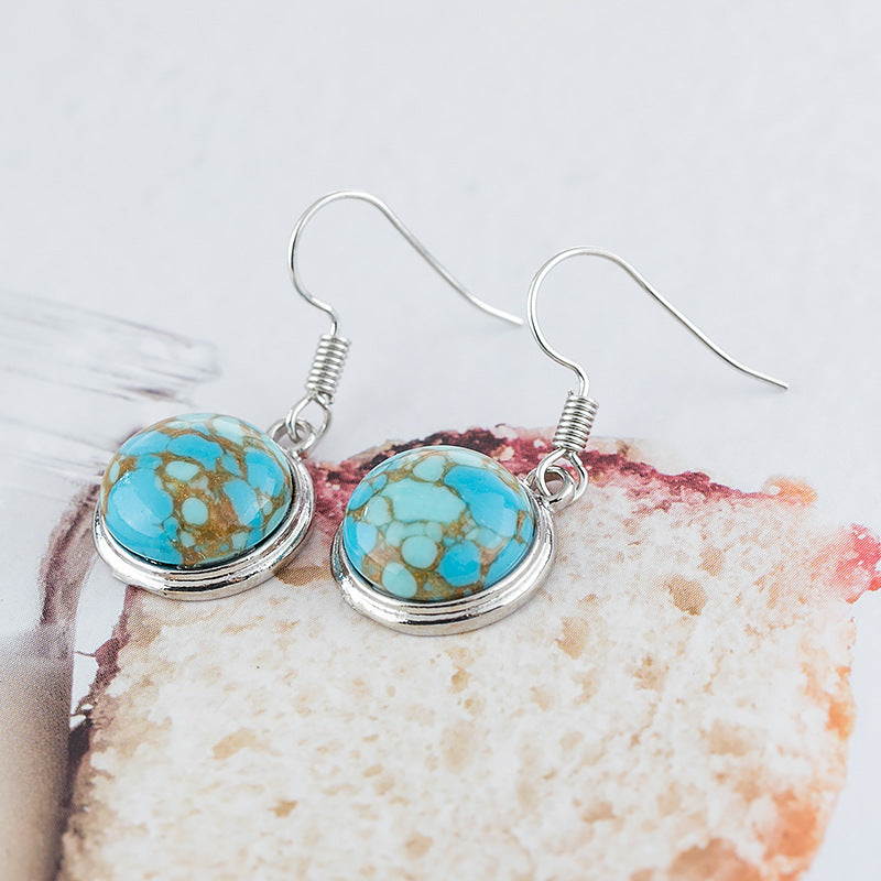 Romantic Silver Earring for Special Moments
