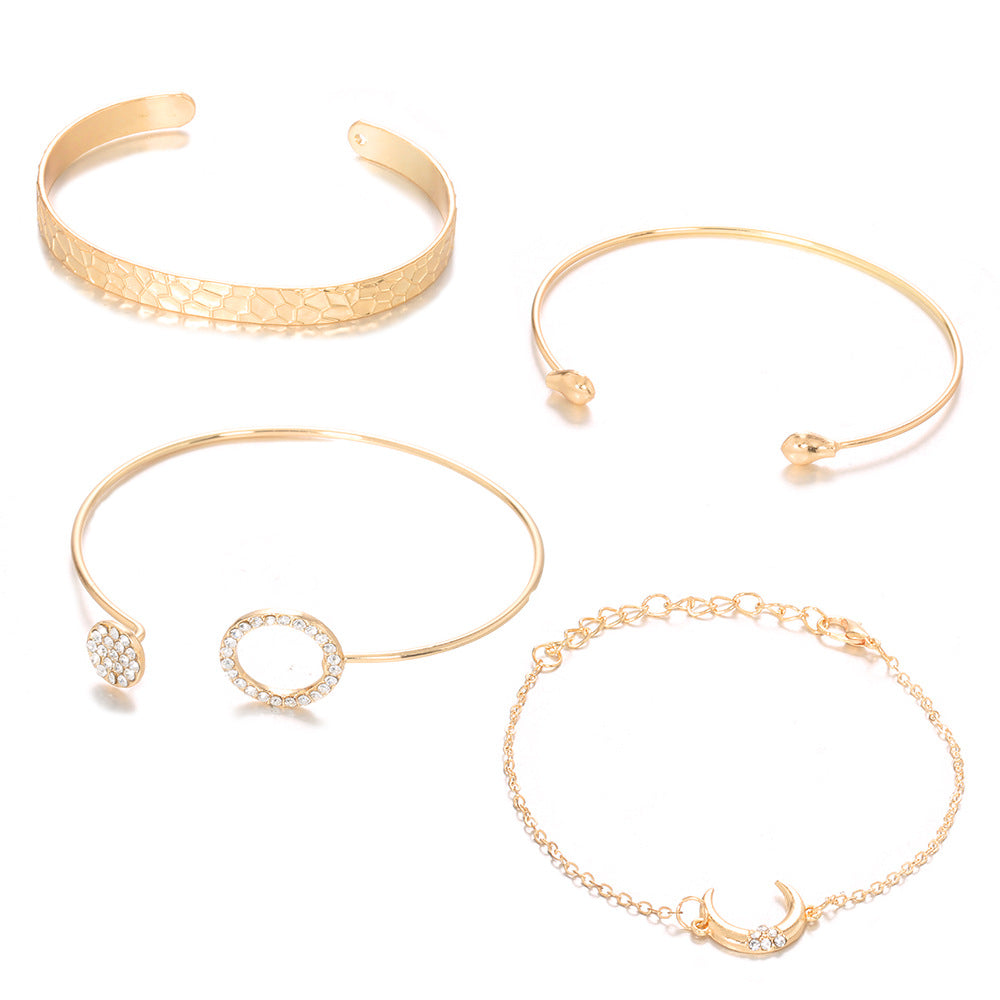 Beautiful Set with Unique Style