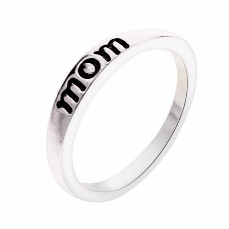 Charming Silver Ring for Any Occasion