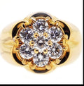 Classic Gold Ring with Timeless Appeal