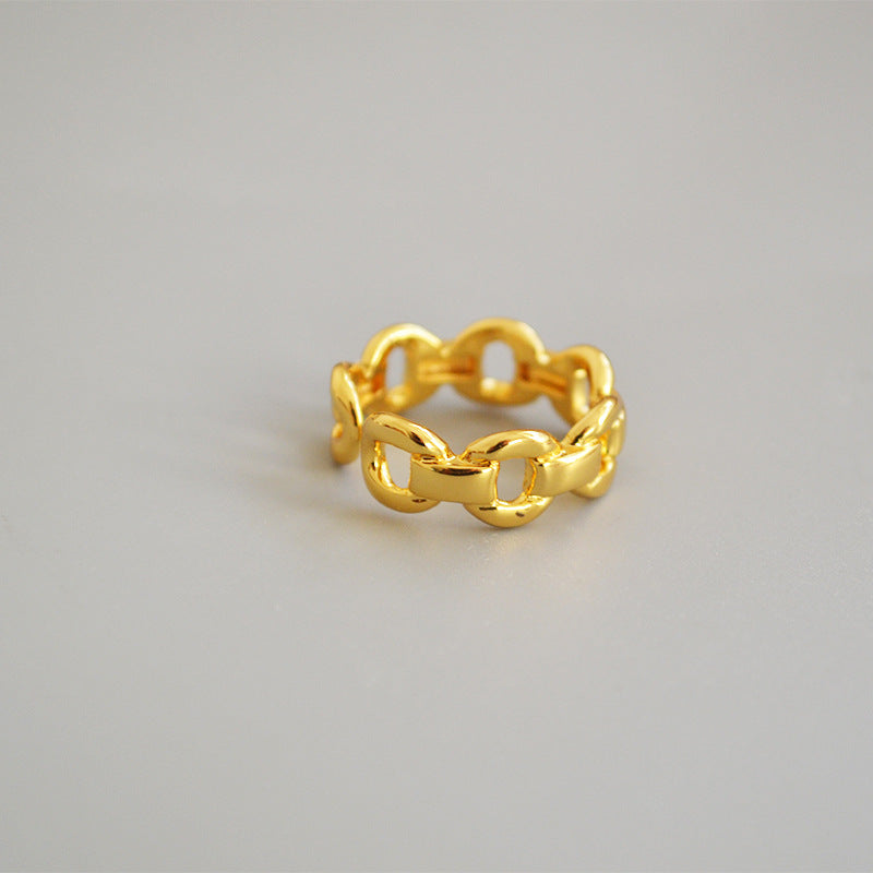 Romantic Gold Chain for Special Moments