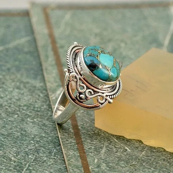 Beautiful Ring with Unique Style