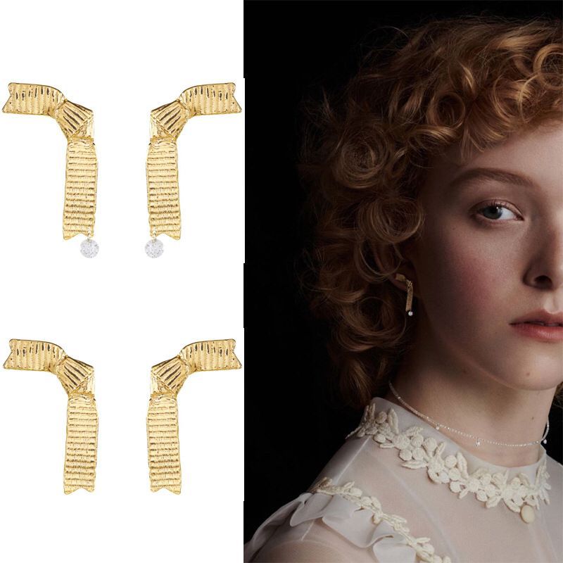 Delicate Artisan Gold Earring