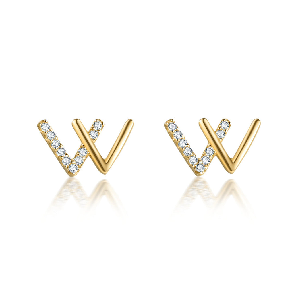 Romantic Silver Earring for Special Moments