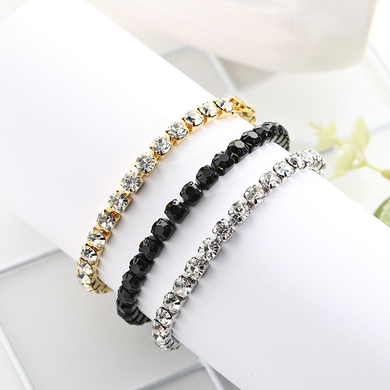 Classic Gold Bracelet with Timeless Appeal