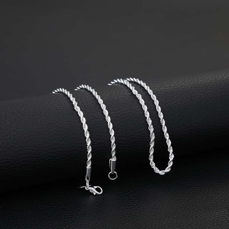 Romantic Silver Necklace for Special Moments