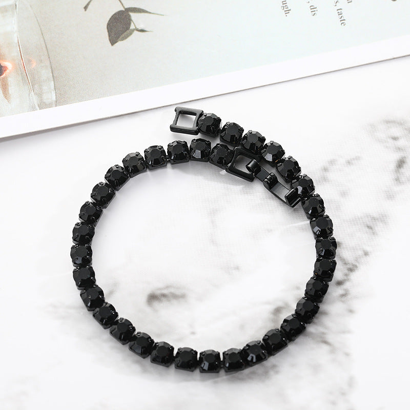 Classic Gold Bracelet with Timeless Appeal