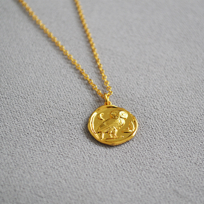 Romantic Gold Necklace for Special Moments