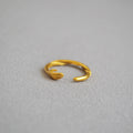 Classic Gold Ring with Timeless Appeal