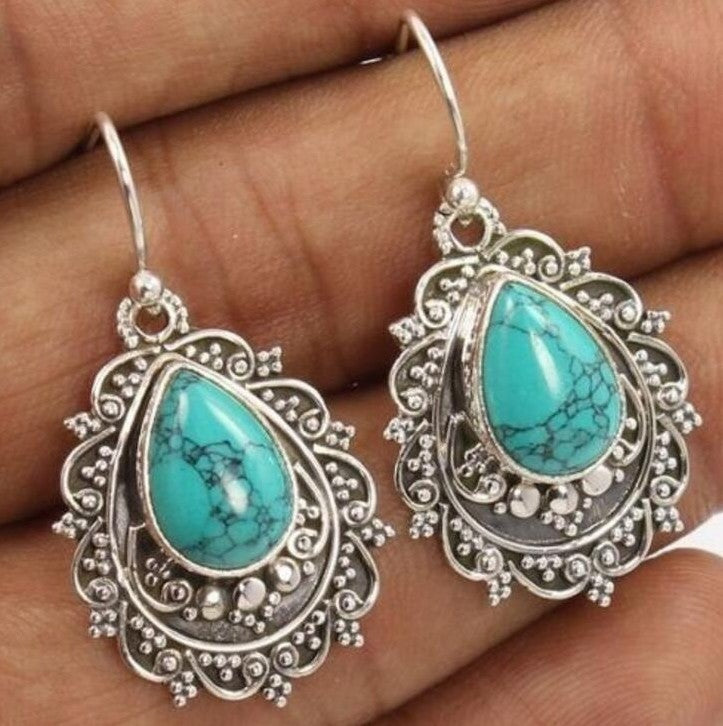 Vintage Handmade Earring