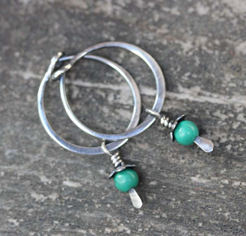 Charming Silver Earring for Any Occasion
