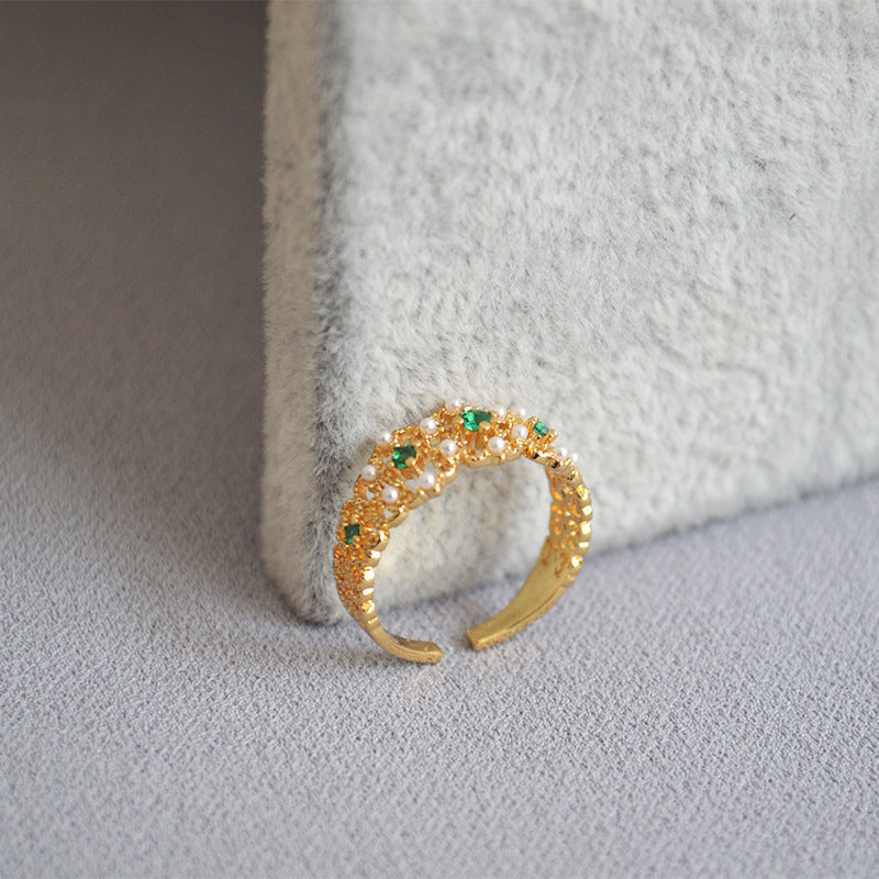 Charming Pearl Ring for Any Occasion