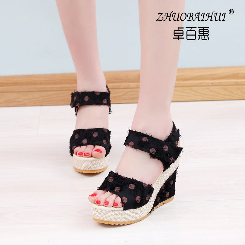 Beautifully Crafted Orthopedic Sandals
