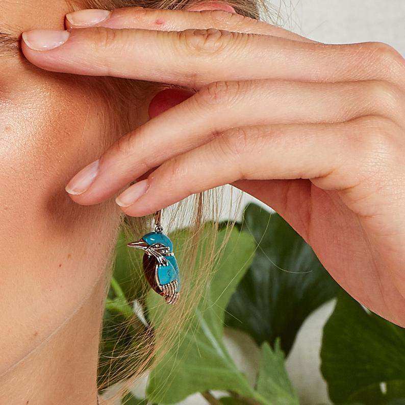 Beautiful Silver Earring with Unique Style