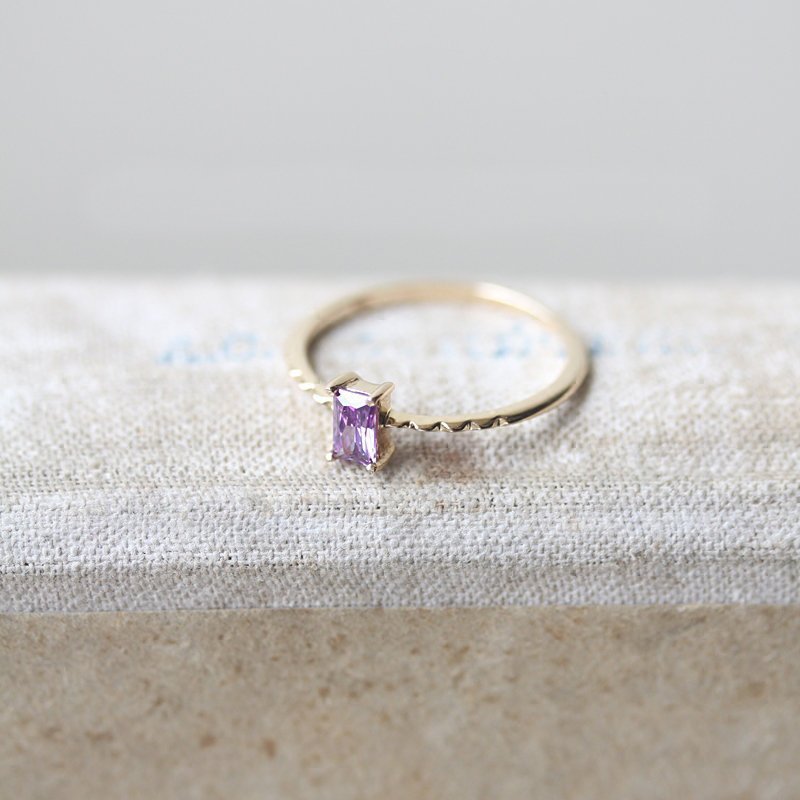 Elegant Gold Ring for Every Occasion